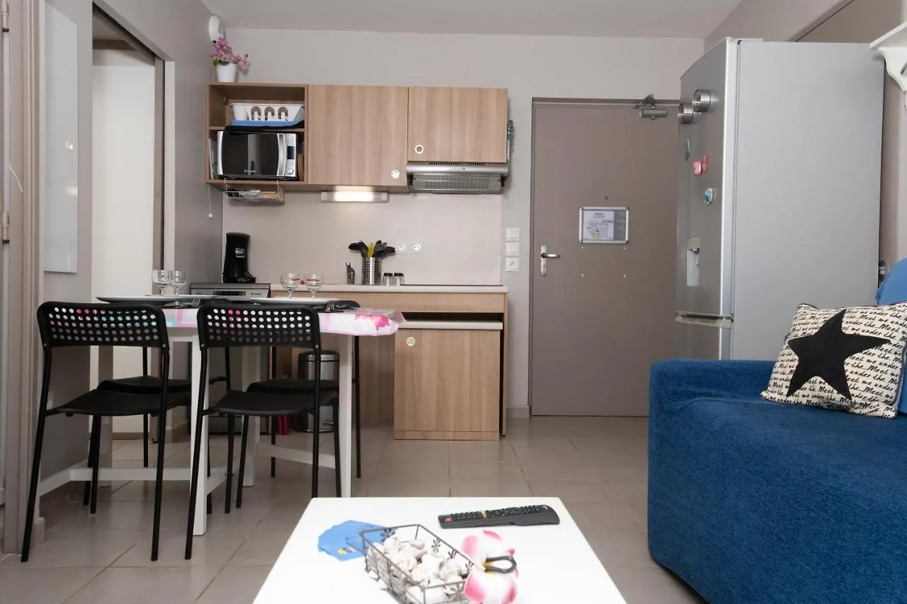 Apartment Plages De Sable Fin, Piscine, Hammam, Tennis Lesclesdenicole La Londe-les-Maures France